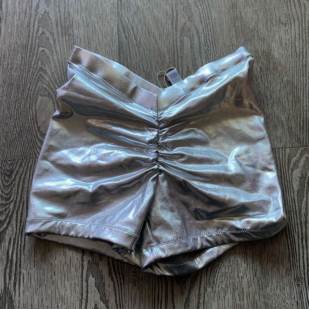 SKIMS Metallic Swim V waist shorts in Nickel NWT - Picture 5 of 8